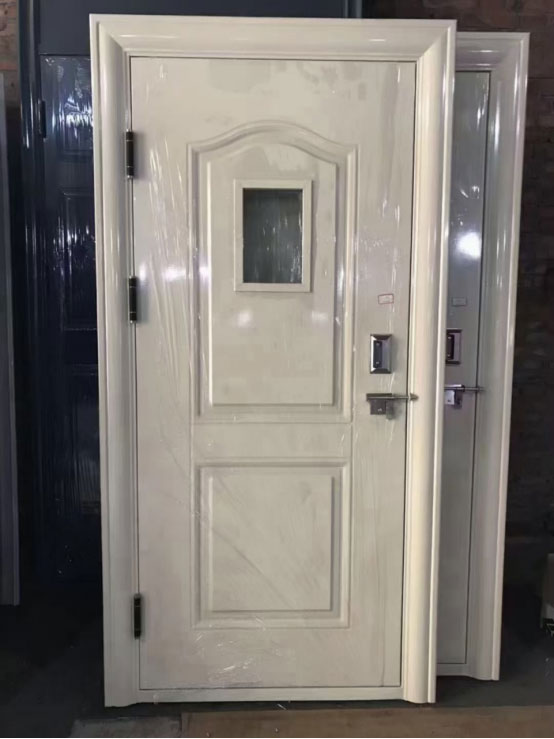 玉树学校教室门 玉树学校教室门