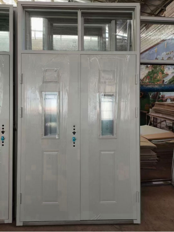 玉树学校教室门 玉树学校教室门